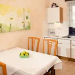 Garni Elisabeth Hotel 4*