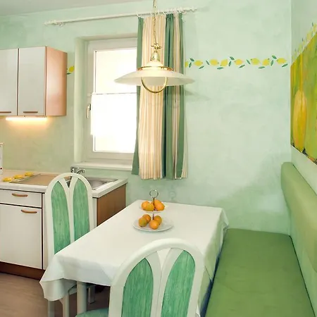 Garni Elisabeth 호텔 4*