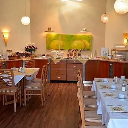 Garni Elisabeth Hotel Pörtschach am Wörthersee