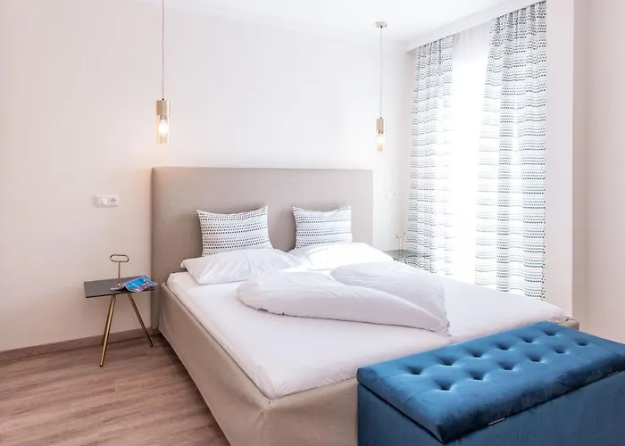 Hotel Garni Elisabeth 4*