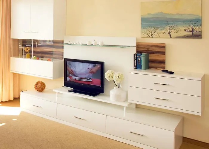 Hotel Garni Elisabeth 4*