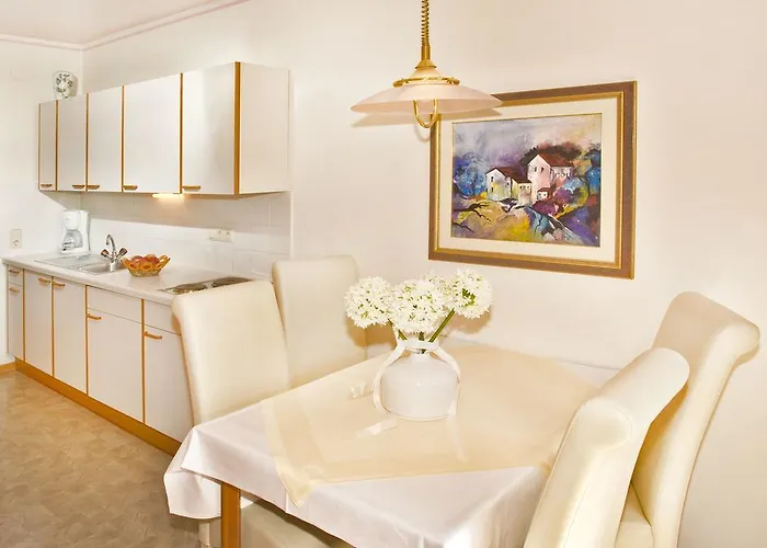 Hotel Garni Elisabeth Pörtschach am Wörthersee