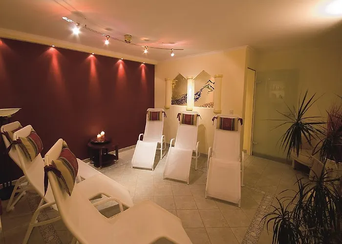 Hotel Garni Elisabeth 4*